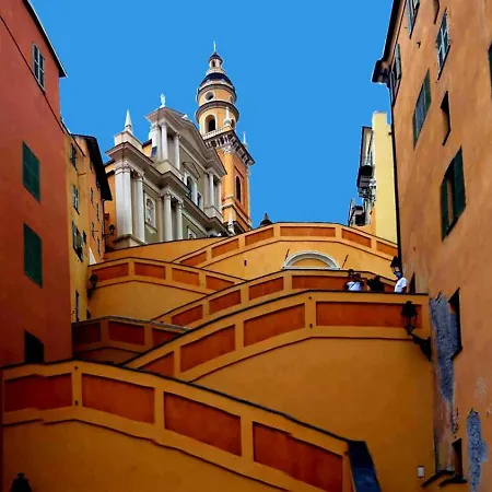 Apartamento Vue Mer, Balcon Face Port De Garavan, Et Gare à Pied