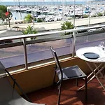 Vue Mer, Balcon Face Port De Garavan, Et Gare à Pied Apartamento