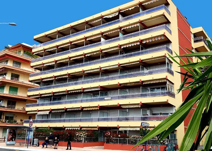 公寓 Vue Mer, Balcon Face Port De Garavan, Et Gare A Pied *